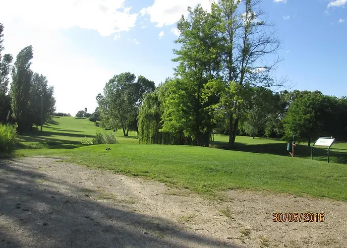 Agriturismo Il Pettirosso Kır Evi *